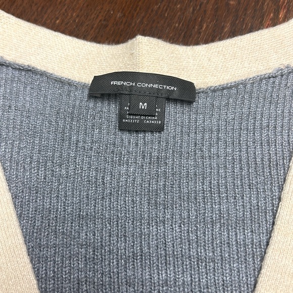 French Connection cardigan - Picture 8 of 9